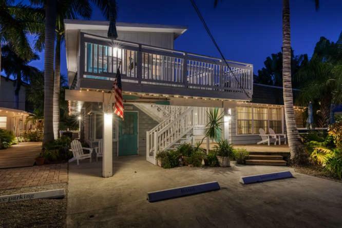 Blue Sage Hotell Siesta Key Exteriör bild